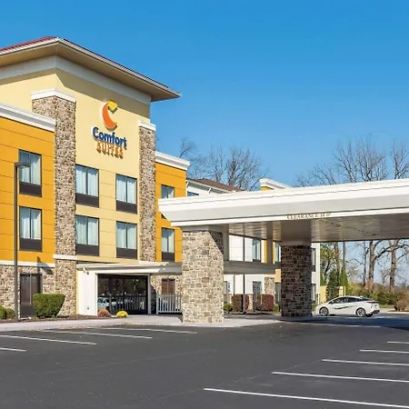 Comfort Suites Lancaster Amish Country-3